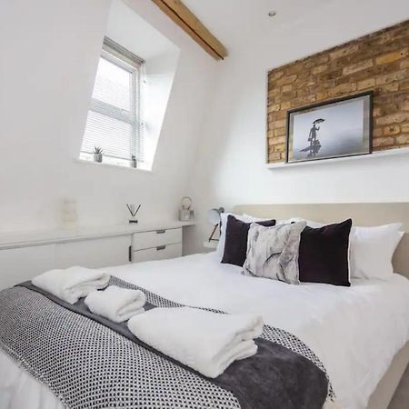 Stylish 1 Bedroom Apartment Near Northcote Road London Bagian luar foto